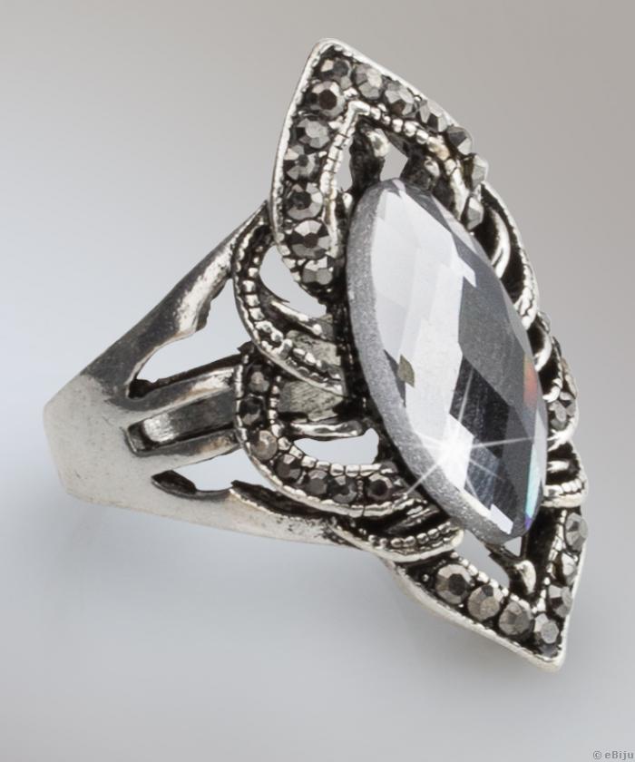 Inel antichizat cu cristal şi metal argintiu, antichizat, 19 mm
