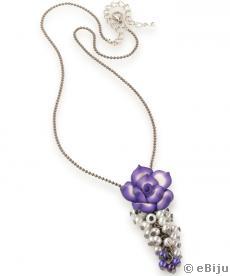 Pandantiv floare mov cu ciorchin din perle de sticla
